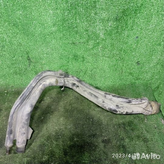 Горловина топливного бака Toyota Caldina