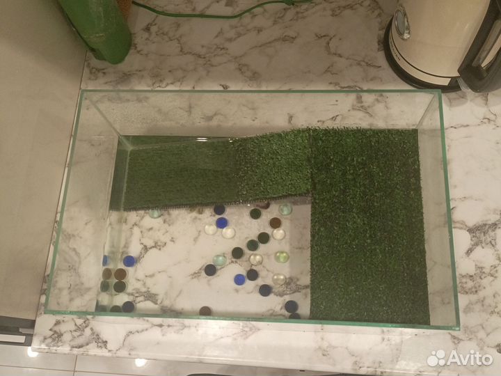 Аквариум 20 литров с выходом на сушу