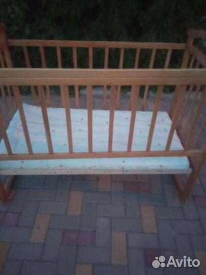 Детская кроватка. Торг