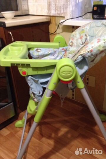 Продам удобный стульчик для кормления
