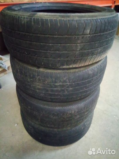 Yokohama dB Decibel E70B 215/55 R17