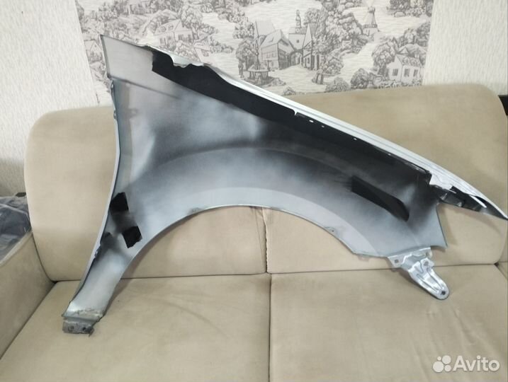 Крыло переднее левое mitsubishi outlander xl бу