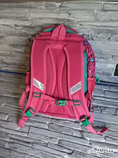 Рюкзак для девочек начальной школы