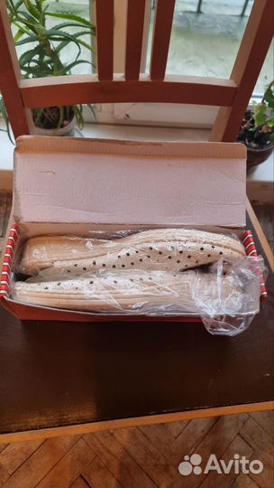 Сандалии София