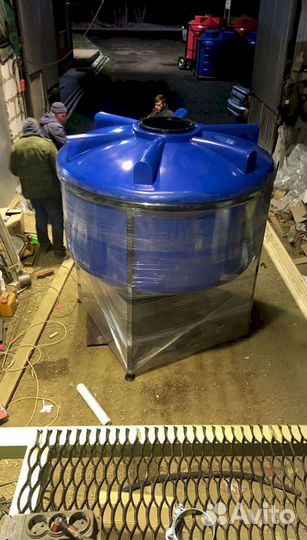 Ёмкость пластиковая для воды / удобрений