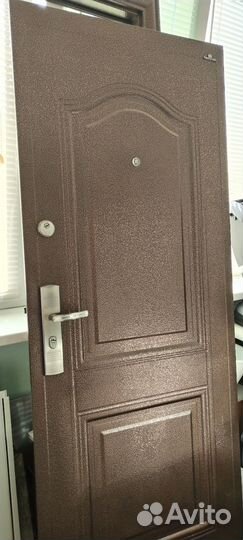 Дверь входная бу