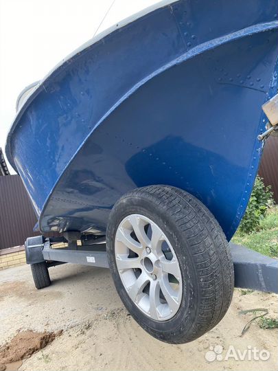 Продаю лодку Казанка 2м эксклюзив