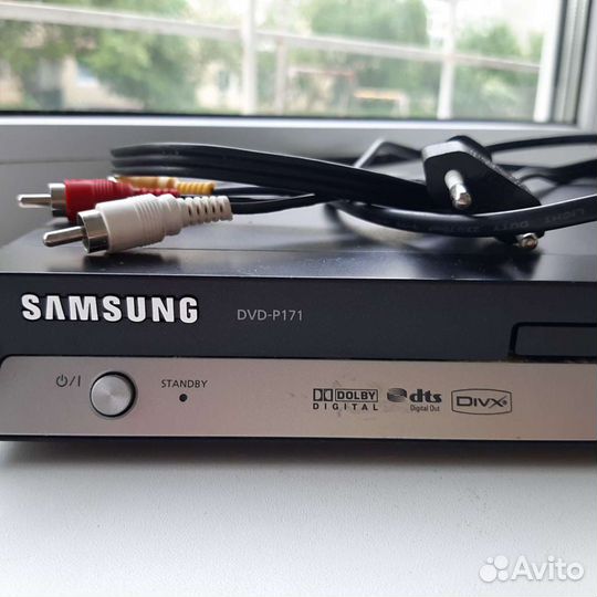 Видеомагнитофон