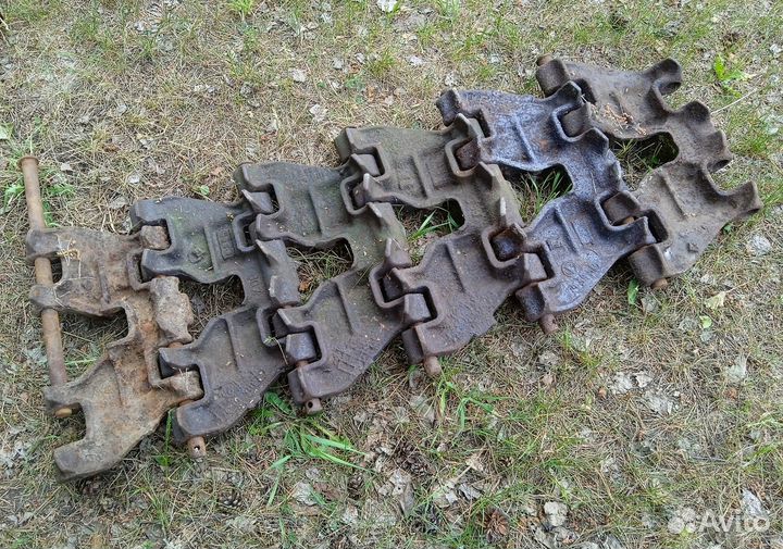 Подвеска, комплект (траки / лемеха / отвалы)