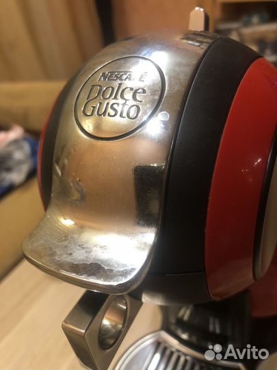 Кофеварка Nescafe Dolce Gusto