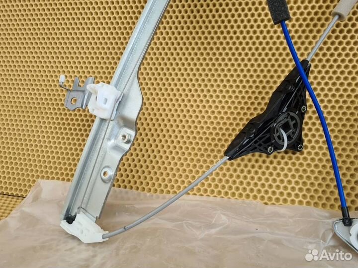 Стеклоподъемник передний левый Infiniti Fx35 Fx37