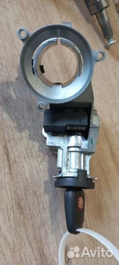 Замок зажигания Opel Corsa D