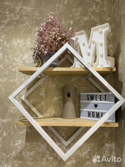 Аксессуары и полка