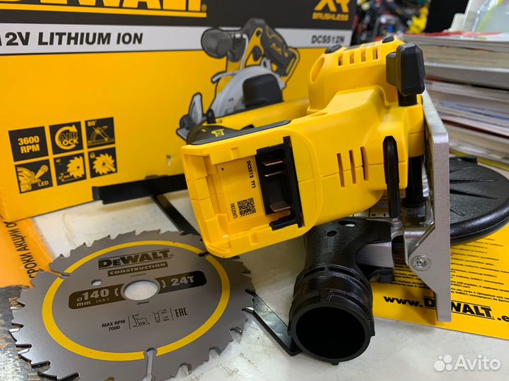 Сверхкомпактная дисковая пила Dewalt DCS512N 12В