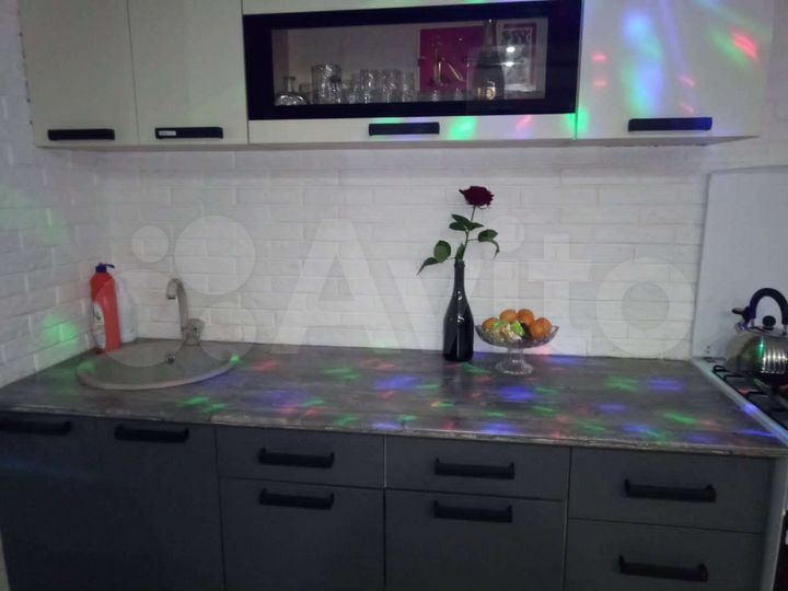 2-к. квартира, 54 м², 2/2 эт.