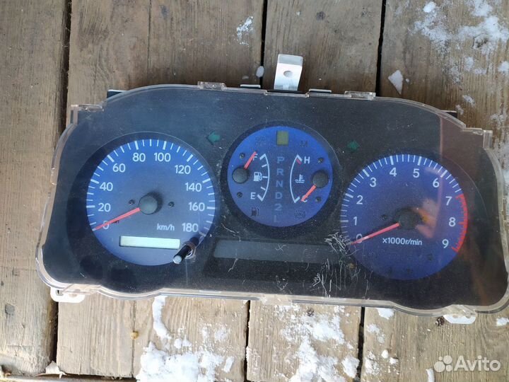 Панель приборов калдина st215