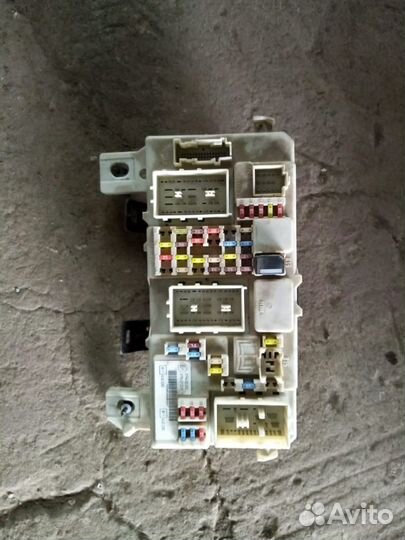 Монтажный блок салонный Ford Focus 2