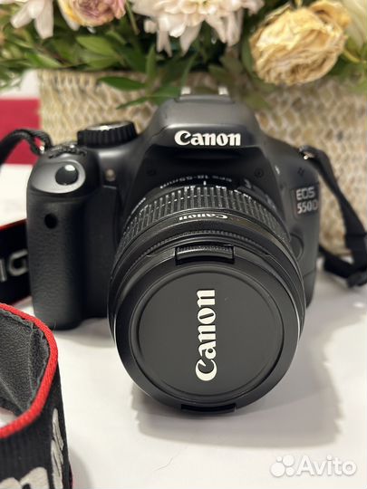 Зеркальный фотоаппарат canon 550d