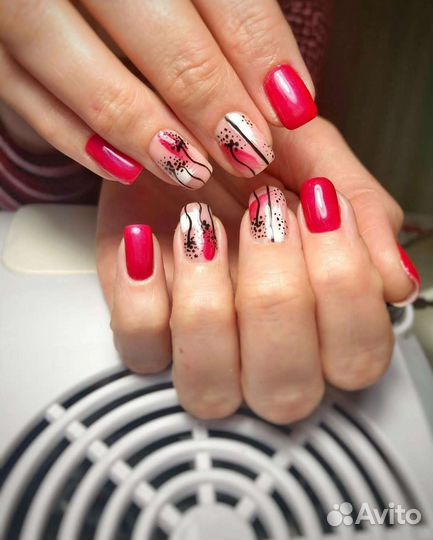 Наращивание ногтей