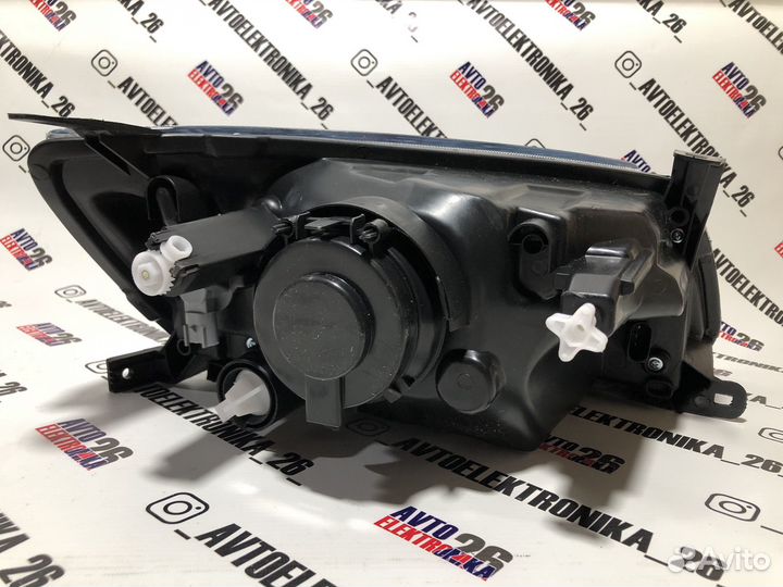 Передние фары Лада Гранта новые с лампочками