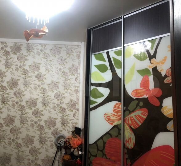 2-к. квартира, 42 м², 1/10 эт.