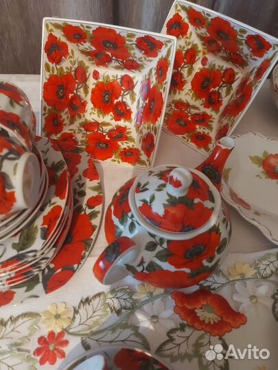 Набор посуды маки