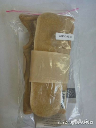 Ортез на лучезапястный сустав правый