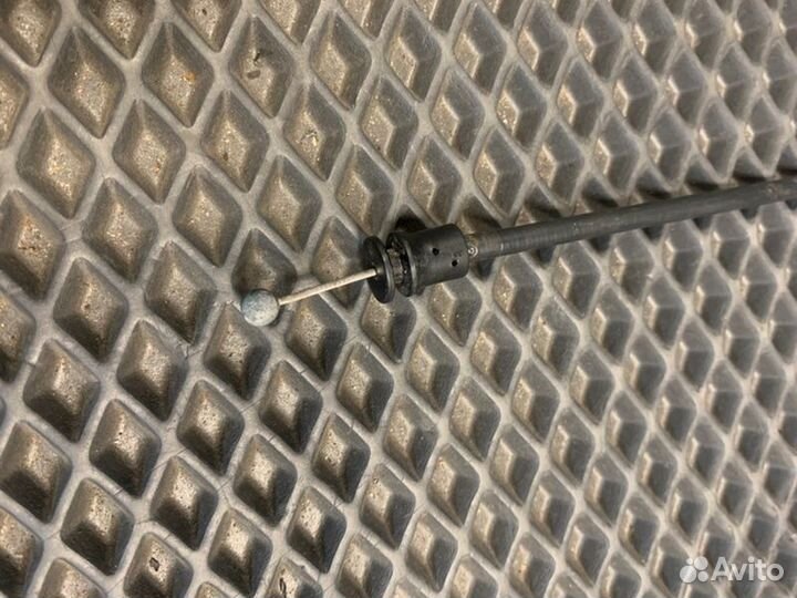 Трос замка капота Mercedes-Benz E-Class W213