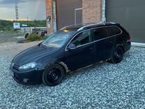 Volkswagen Golf 2.0 AMT, 2009, битый, 405 000 км, с пробегом, цена 500 000 руб.