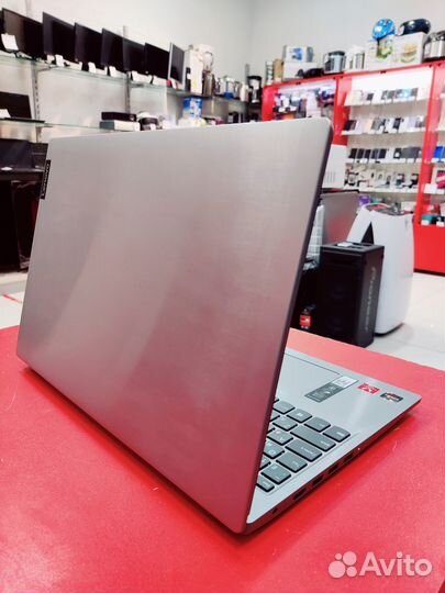 Ноутбук Lenovo AMD Ryzen 5 3500U