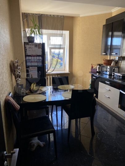 2-к. квартира, 64 м², 5/5 эт.