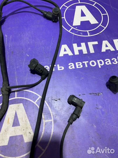 Парктроники с проводкой задние Volkswagen Touareg