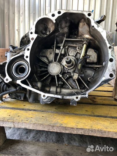 Коробка Nissan Almera Classic 1.6 л