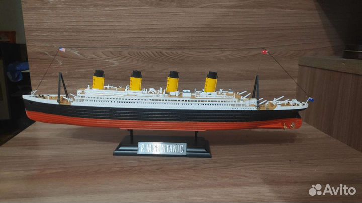 Модель корабля Титаник