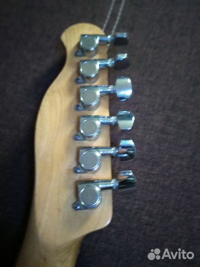 Продам гитару