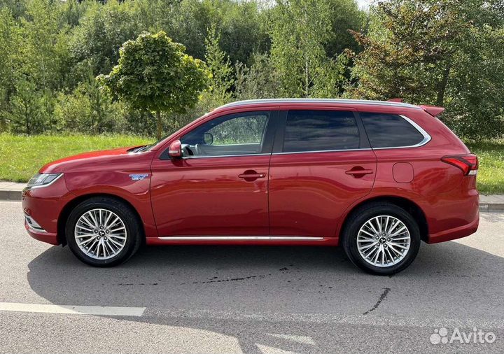 Mitsubishi Outlander 2.4 AT, 2019, 143 640 км