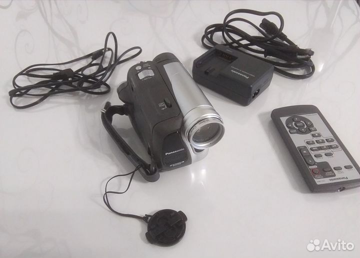 Видеокамера Panasonic NV-GS6