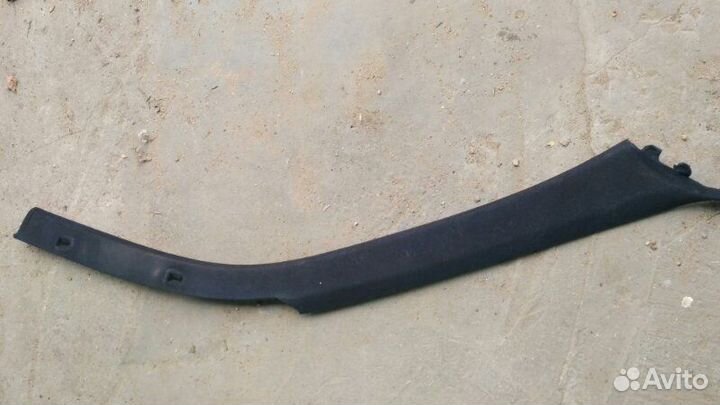 Обшивка стойки передняя Mercedes-Benz C-Class W210