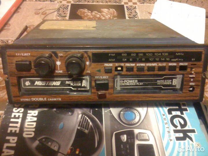 Автомагнитолла Мустанг