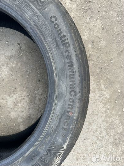 Continental ContiPremiumContact 5 215/55 R17 V