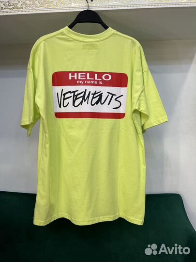 Футболка vetements