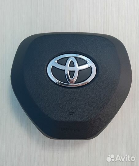 Крышка подушки безопасности Toyota Rav 4 с 18 г.в