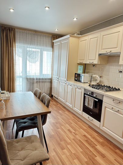 2-к. квартира, 62 м², 2/3 эт.