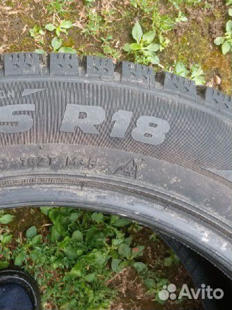 Pirelli Formula Ice 225/55 R18 102T