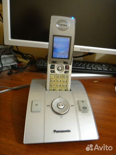 Телефон аон+автответчик Панасоник кх-TCD 825 RU