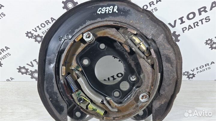 Механизм стояночного тормоза задний правый