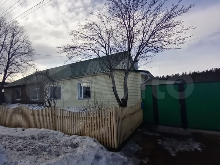 Дом 90 м² на участке 8 сот.