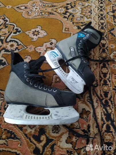Коньки хоккейные 40 размер