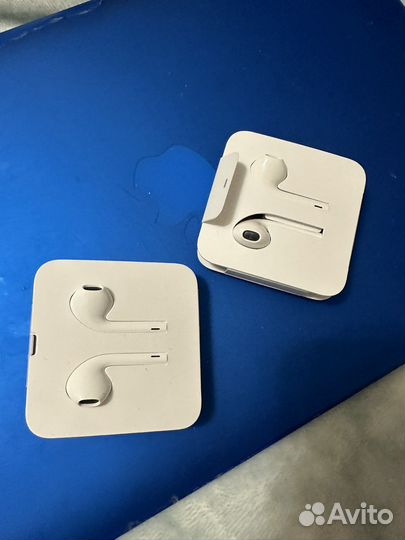 Наушники earpods