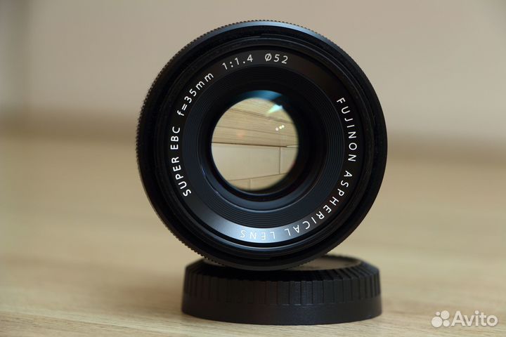 Fujifilm XF 35mm f/1.4 + UV фильтр